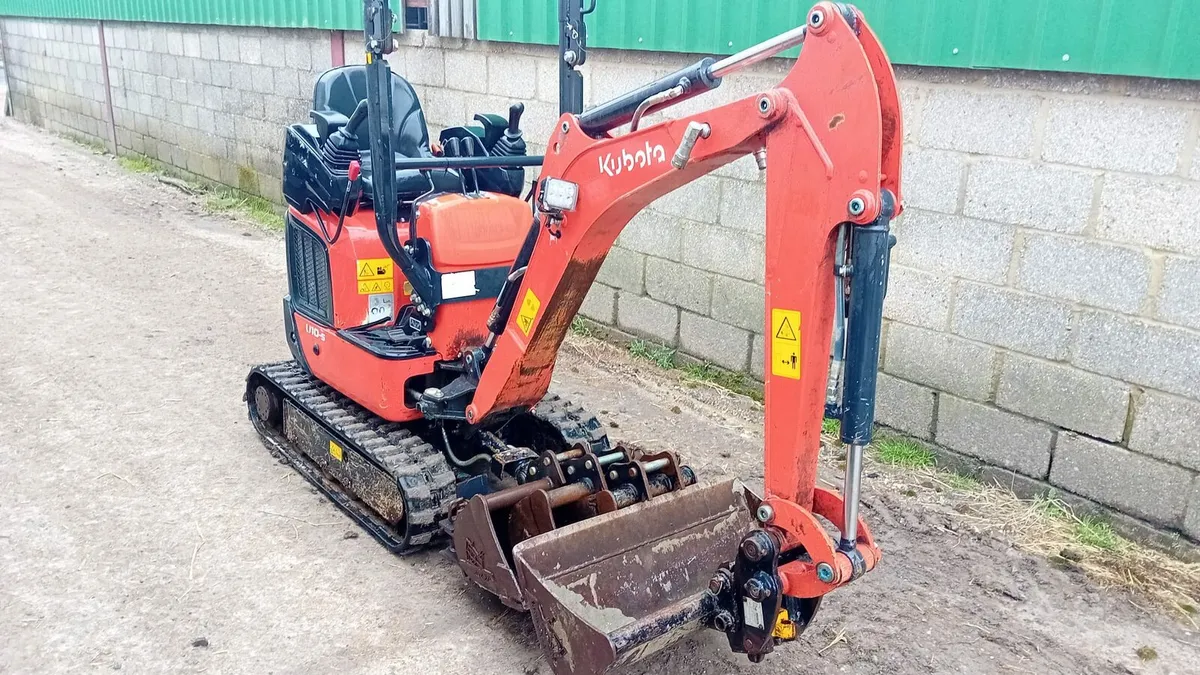 Micro Digger Hire - Image 2