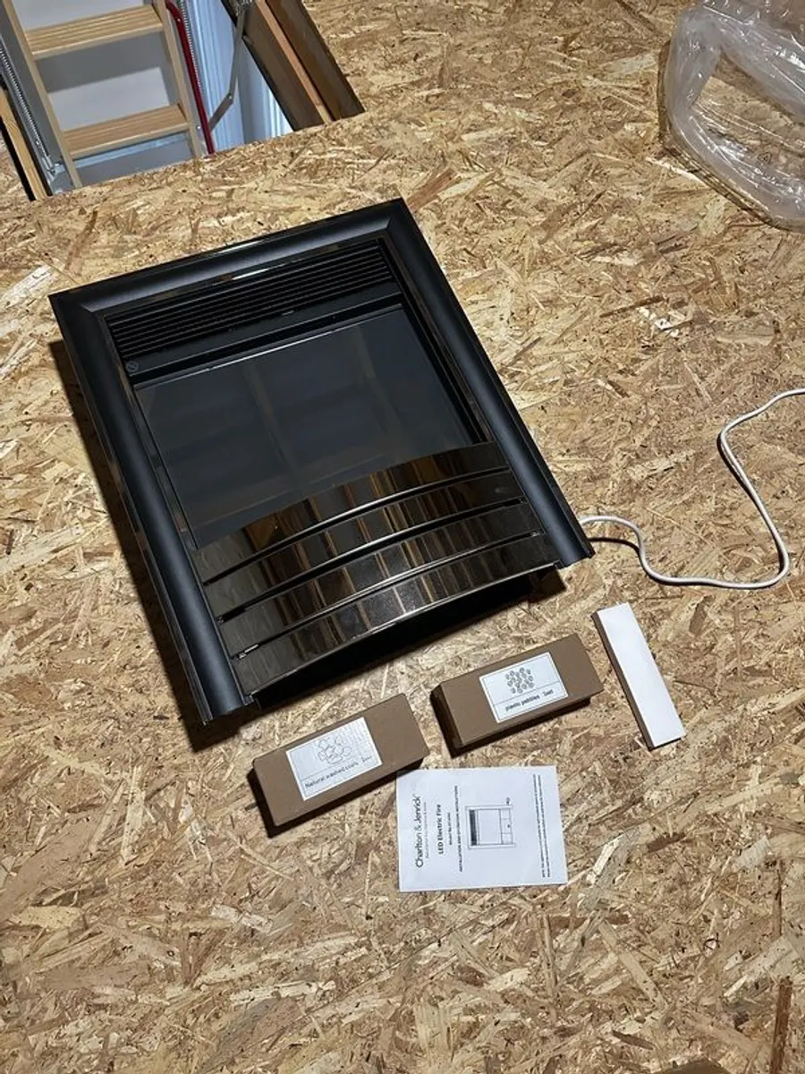 Charlton & Jenrick Electric Fire - Image 2
