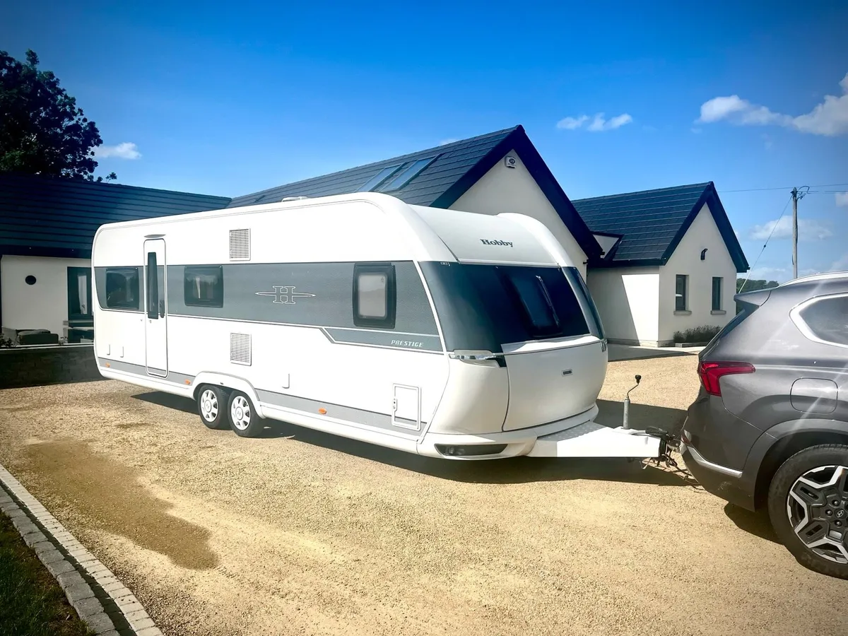 Caravan - Image 1