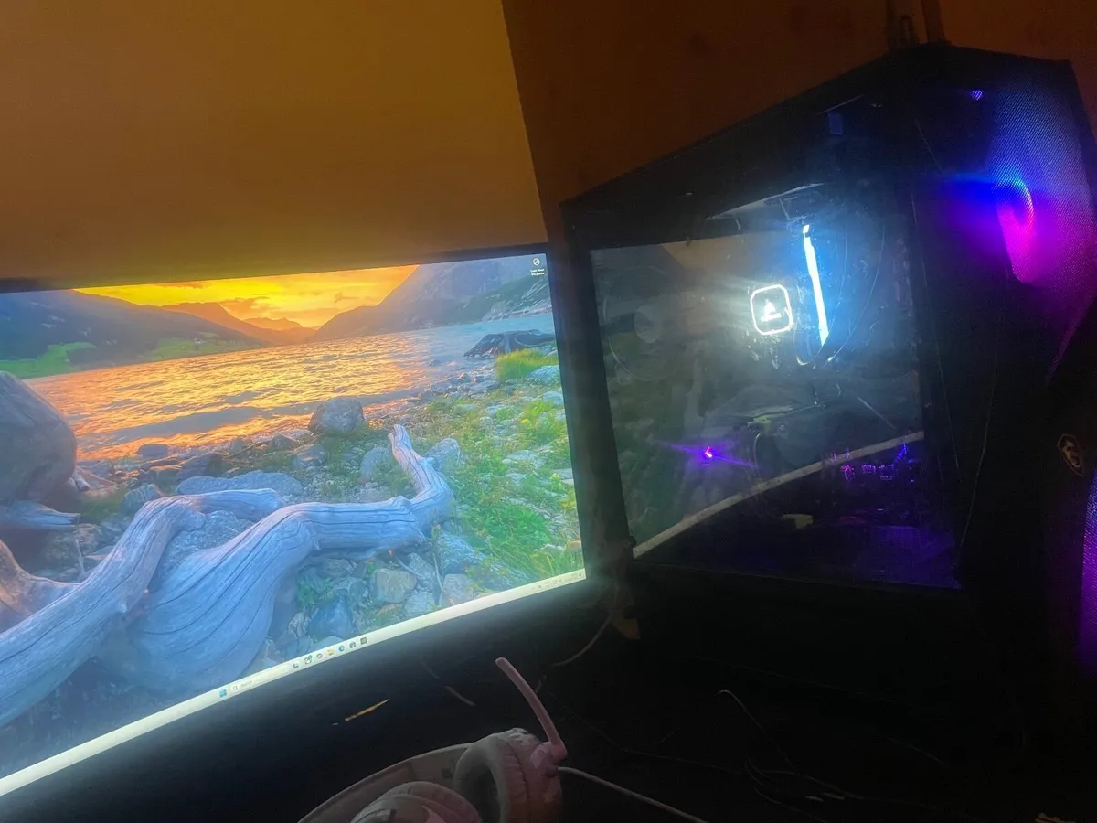 Computer - Image 2