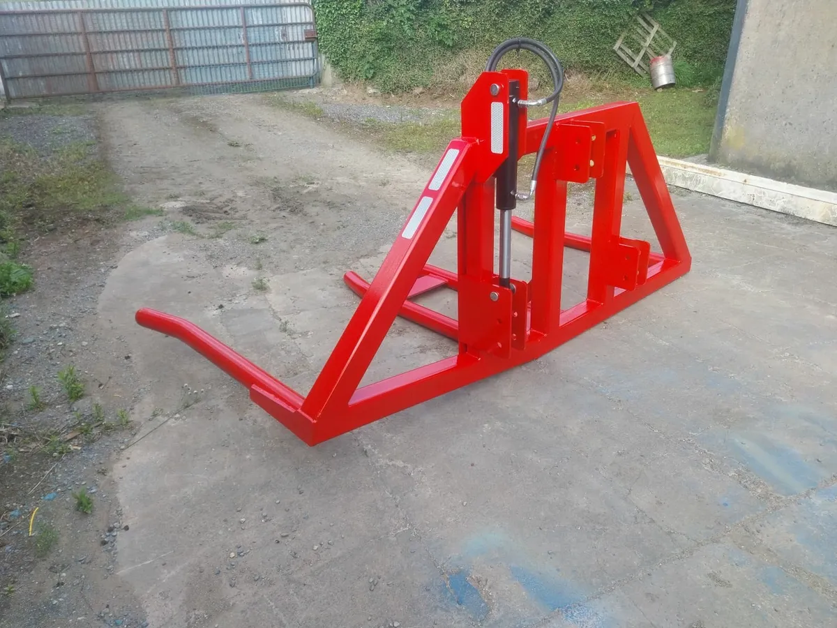 Bale handler - Image 1