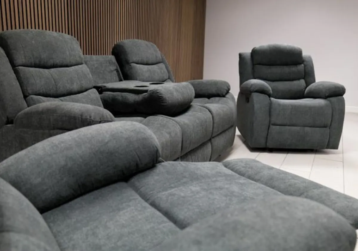 New 3+2 Bella Fabric Recliner With Pulldown Table