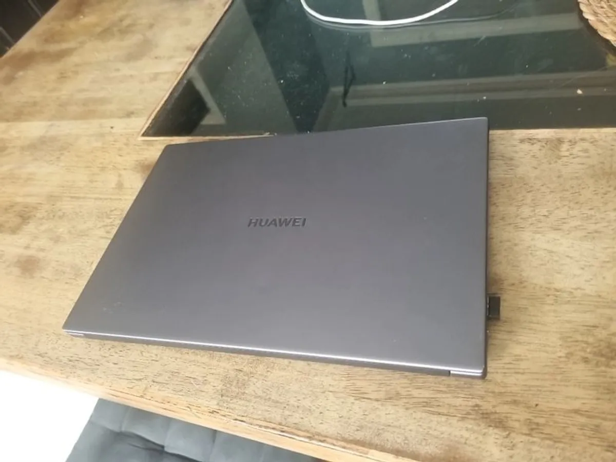 Huawei Matebook D14 - Image 4