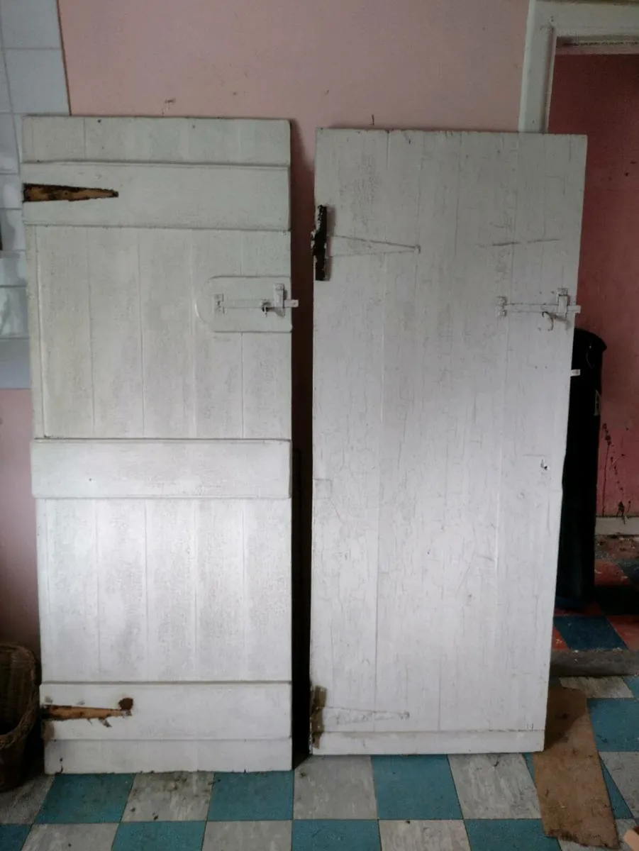 Antique House Parts - Image 3