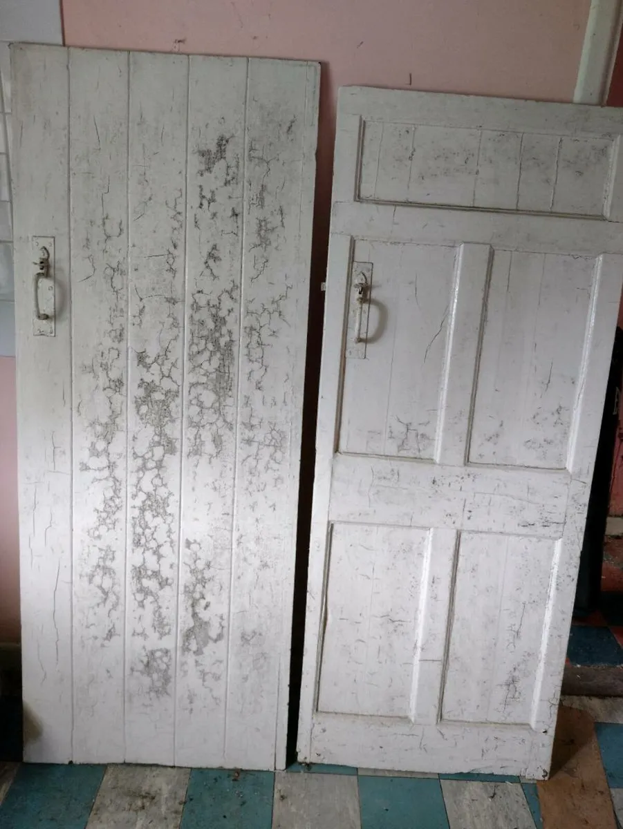 Antique House Parts - Image 4
