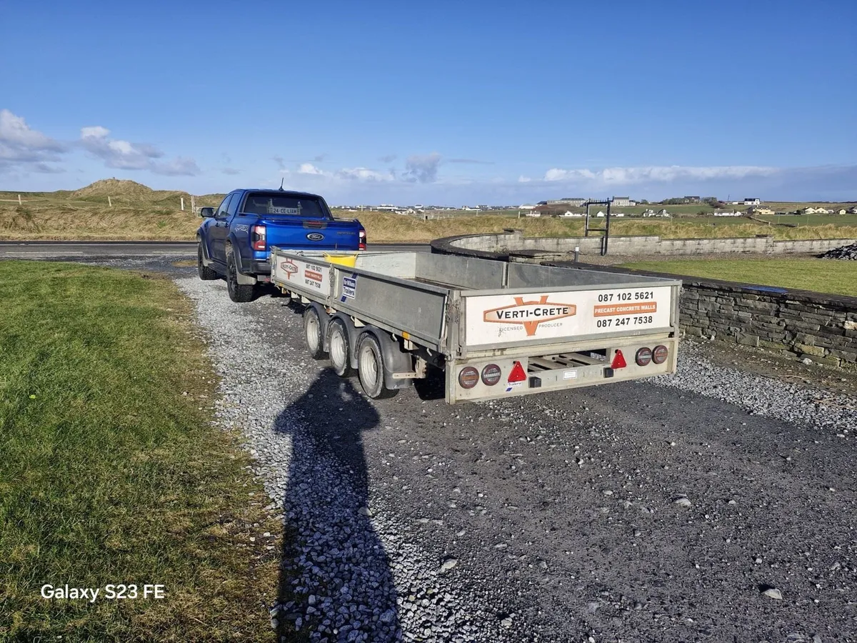 Ifor Williams 14ft Tri axle trailer - Image 1