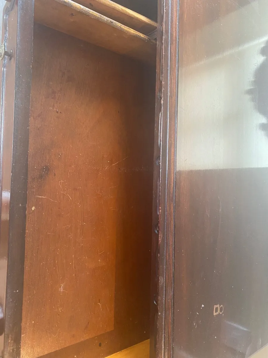 Dining room cabinet - Image 2