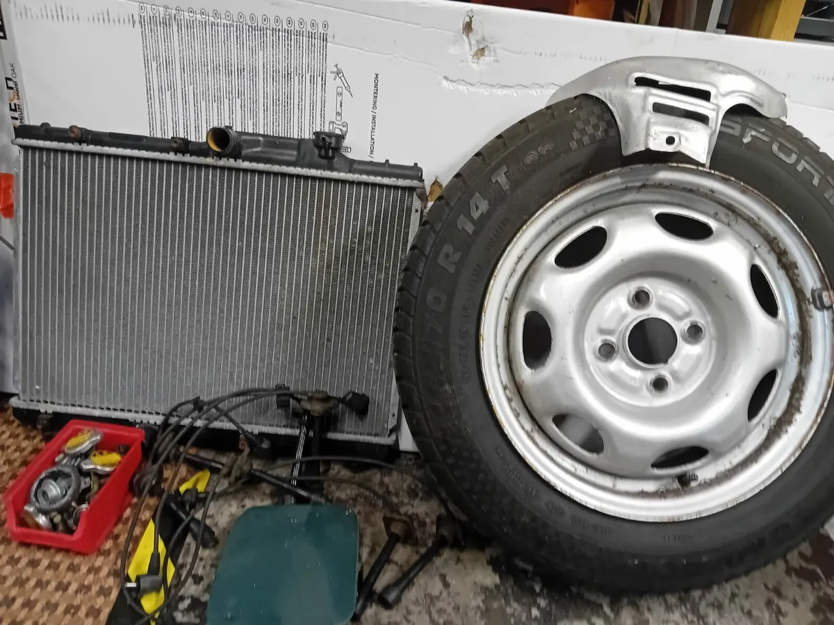 Parts for Toyota Corolla XLI E10 - Image 4