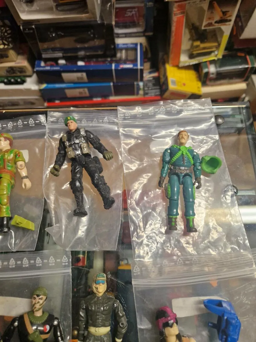 Vintage Retro 1980's GI Joe Action Force Figures - Image 4