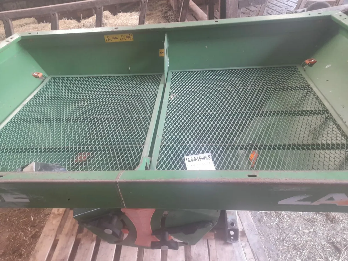 Amazone Fertilizer Spreader - Image 2
