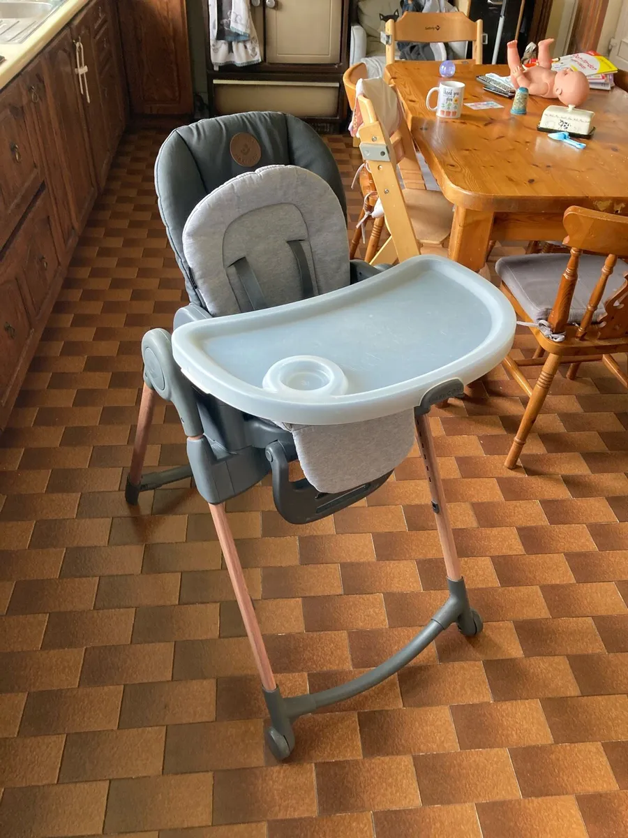 Maxi cosi high chair - Image 1