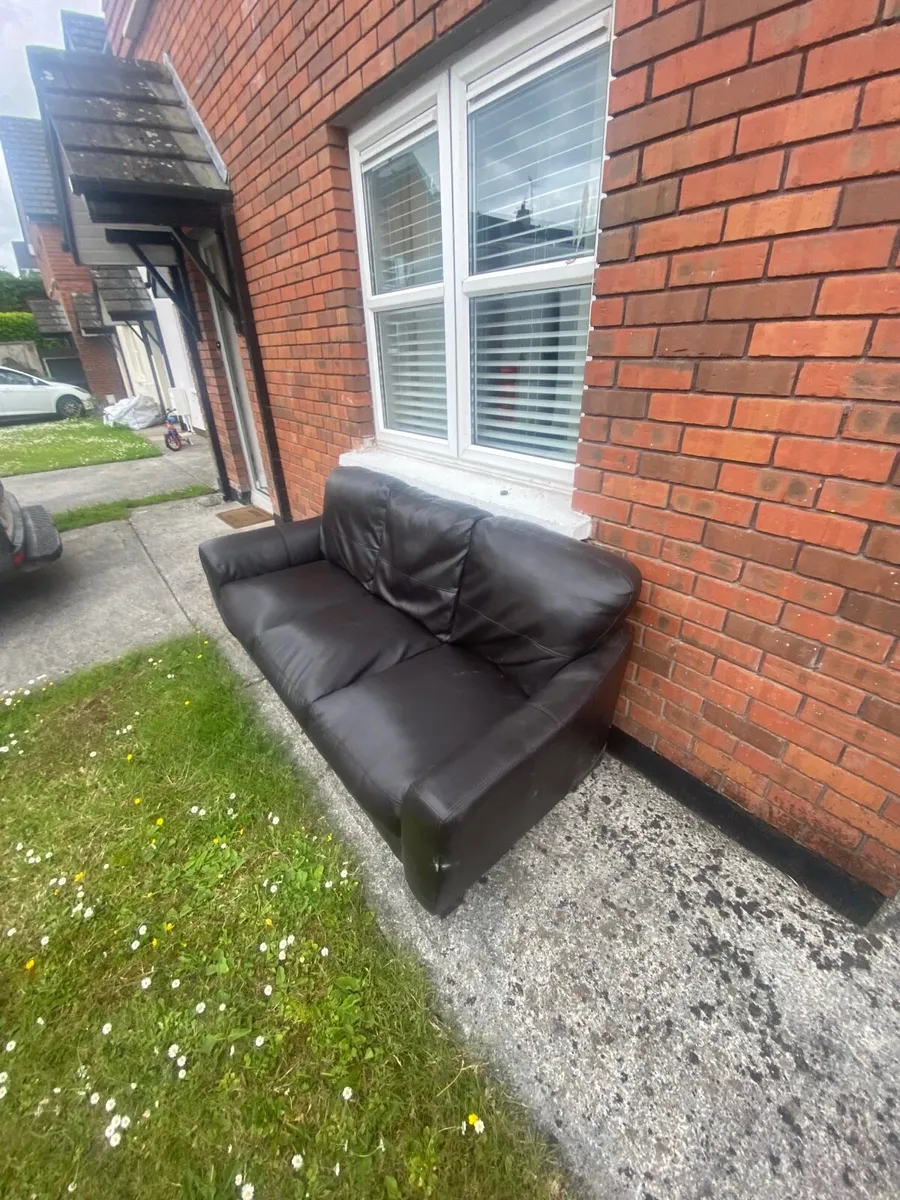Couch - Image 1
