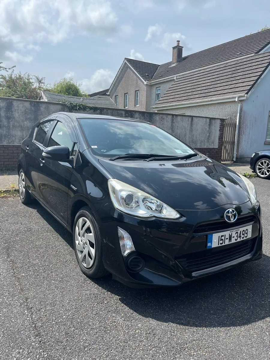 2015 Toyota Aqua 1.5 Hybrid Automatic - Image 1