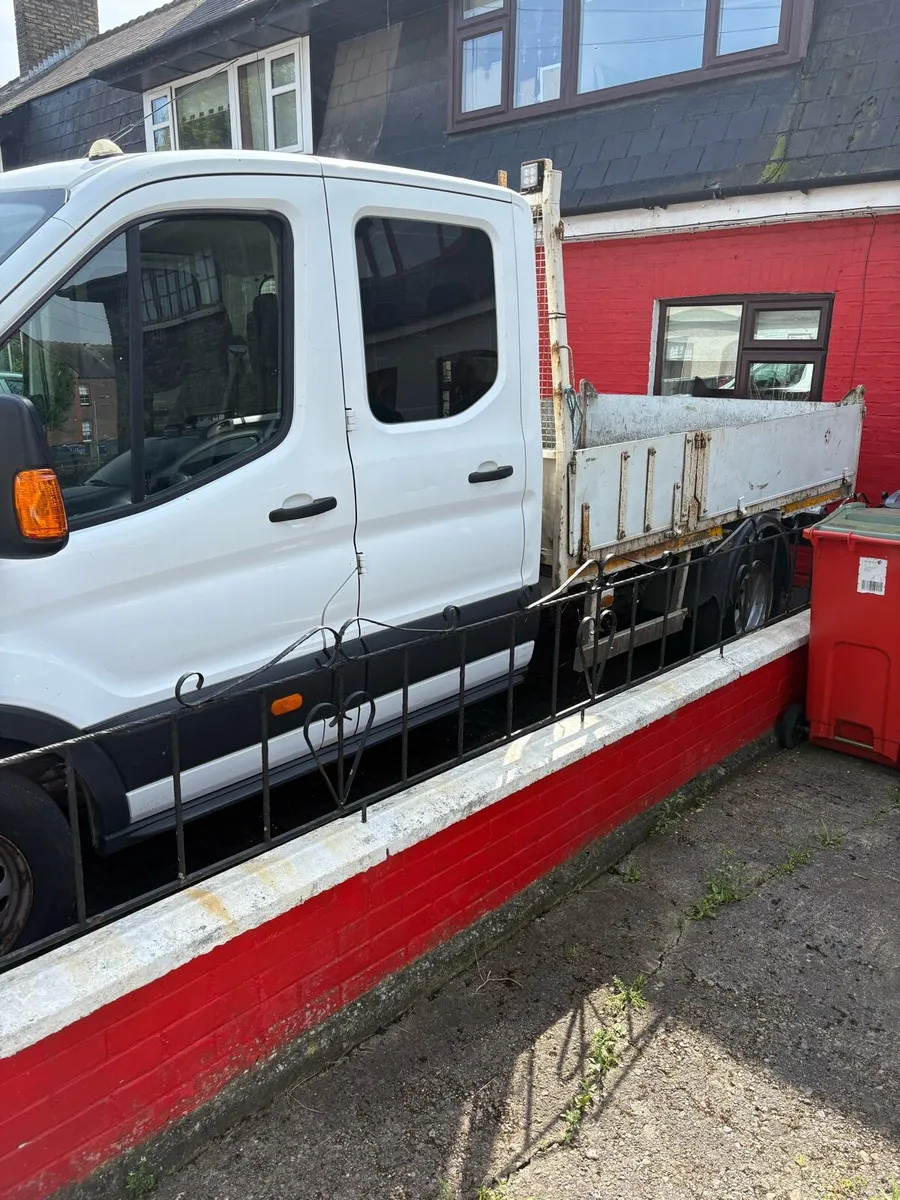 Ford crew cab tipper - Image 1