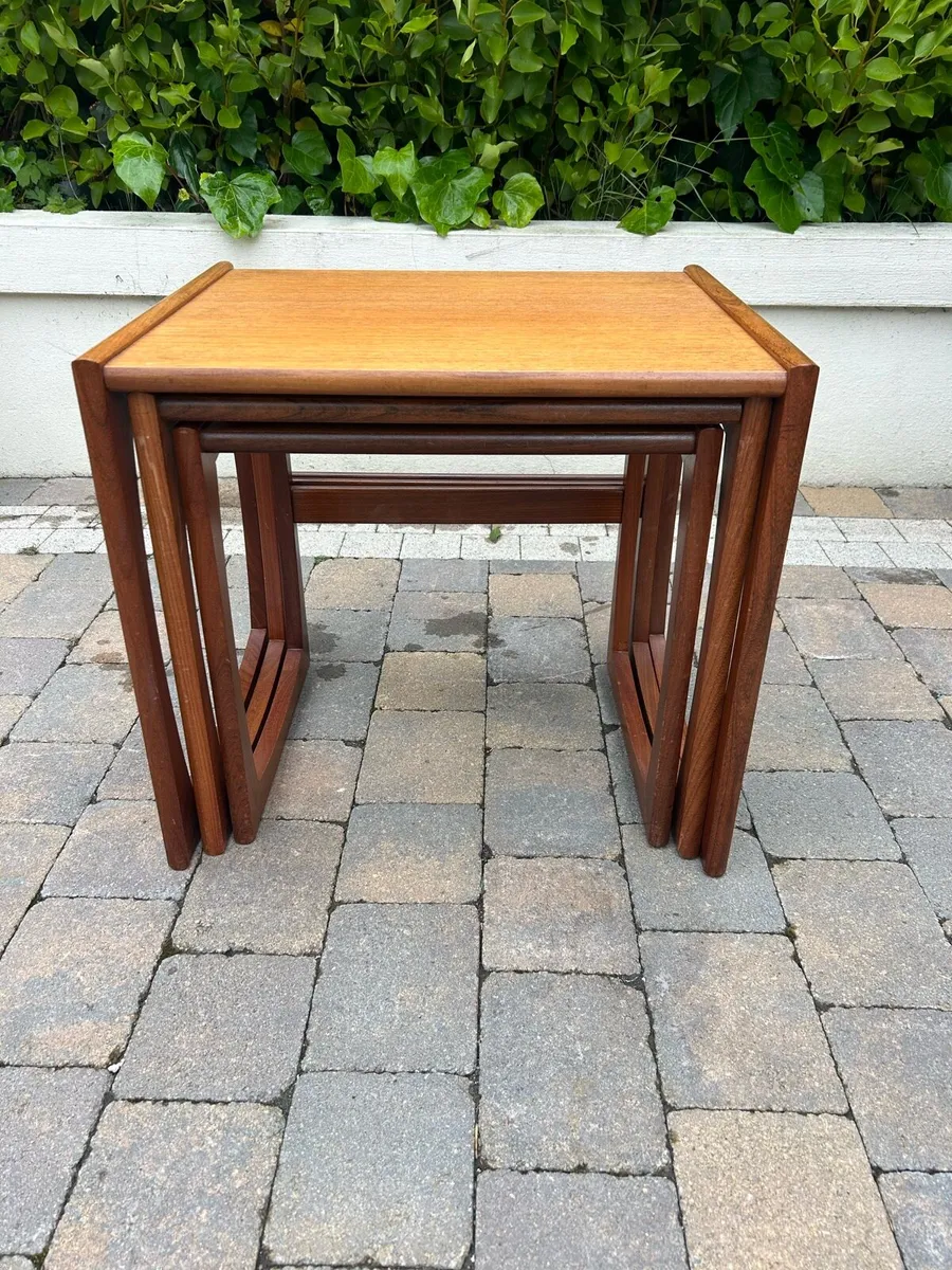 G Plan mid century trio of tables retro vintage - Image 3