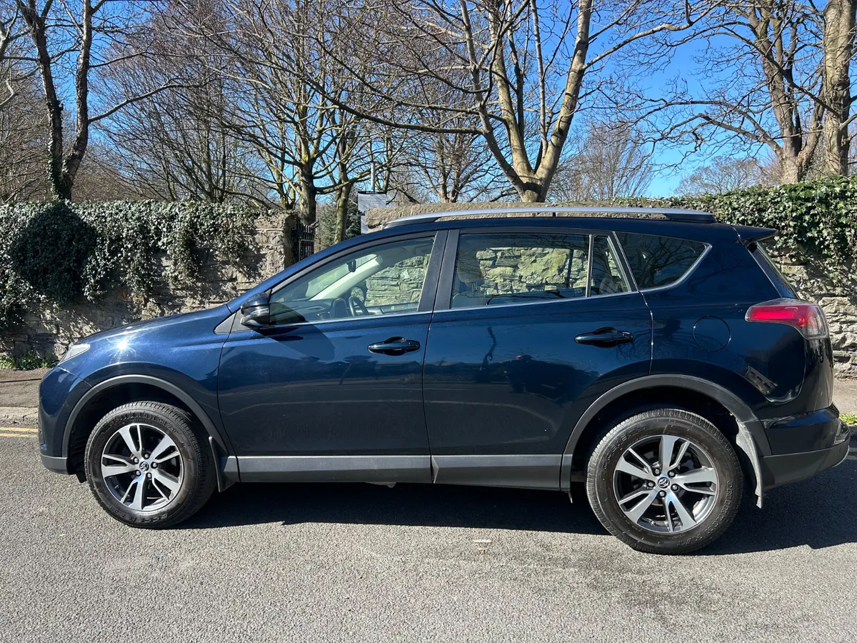 2017 TOYOTA RAV-4 NCT JUNE 2027 PARKING CAMERA - Image 3