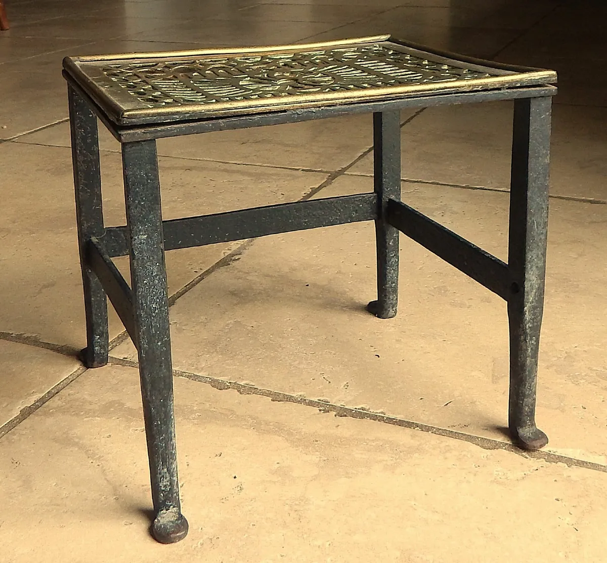 Vintage Cast Iron and Brass Table Trivet - Image 2