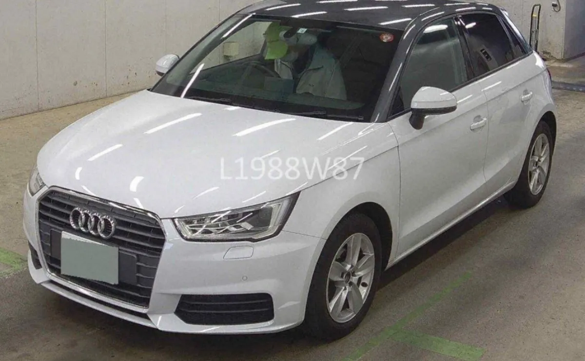 Audi A1,Automatic 1.0 petrol,LIKE NEW - Image 2