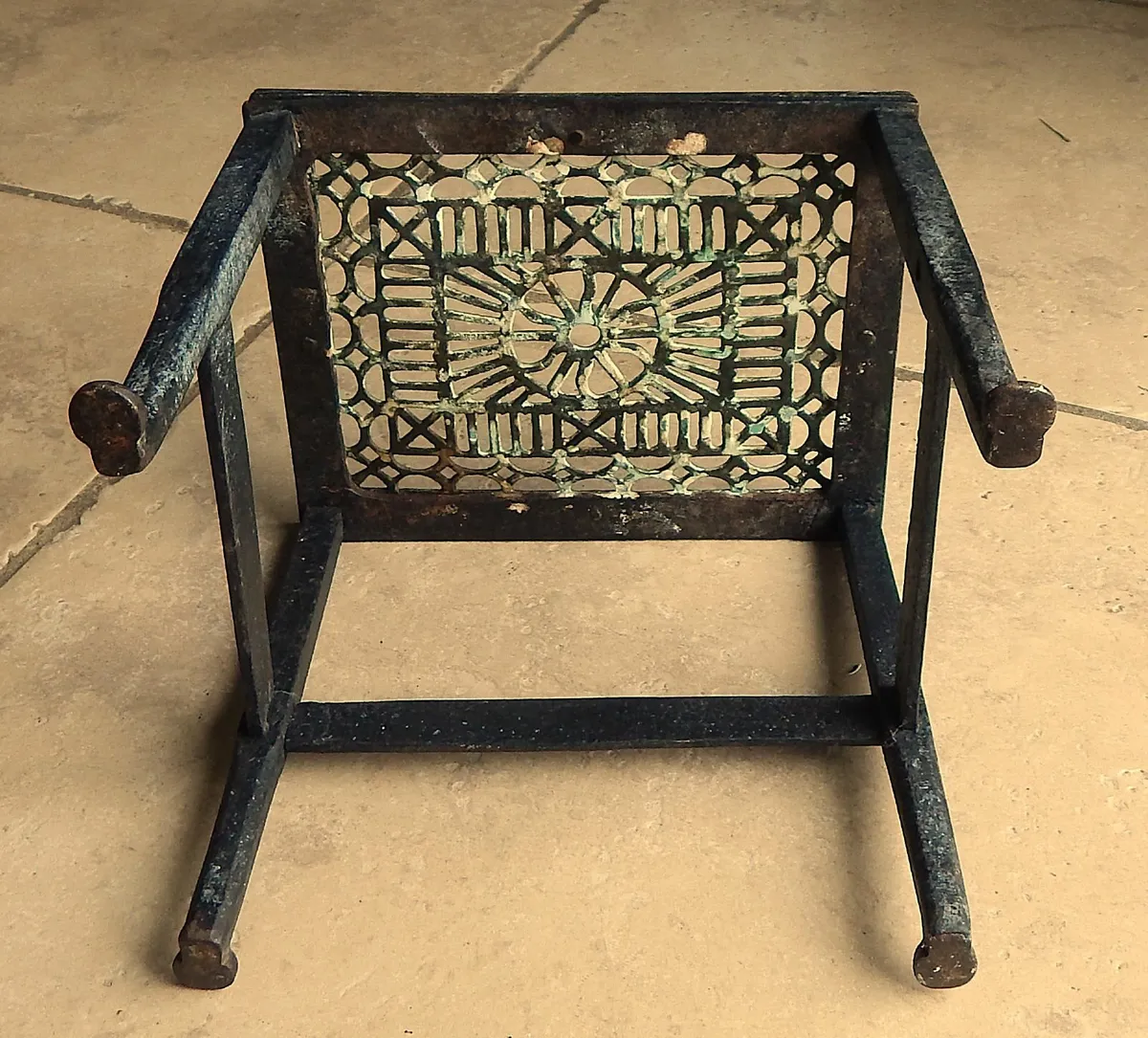 Vintage Cast Iron and Brass Table Trivet - Image 4