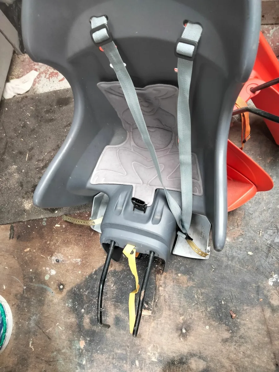 Children's bike seats - Image 1
