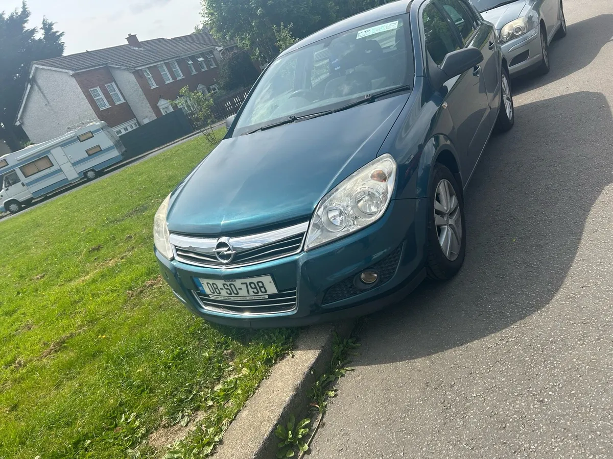 Opel Astra breaking no time wasters - Image 3