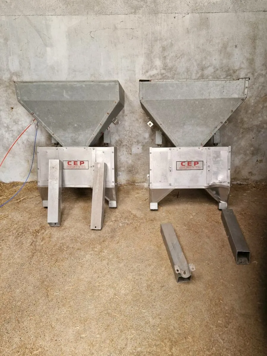 Cashman feeders - Image 2