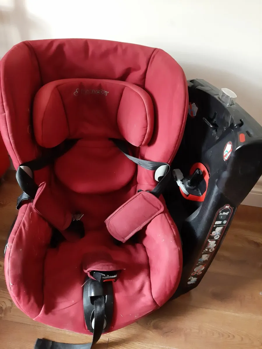 Child car seat - Image 1