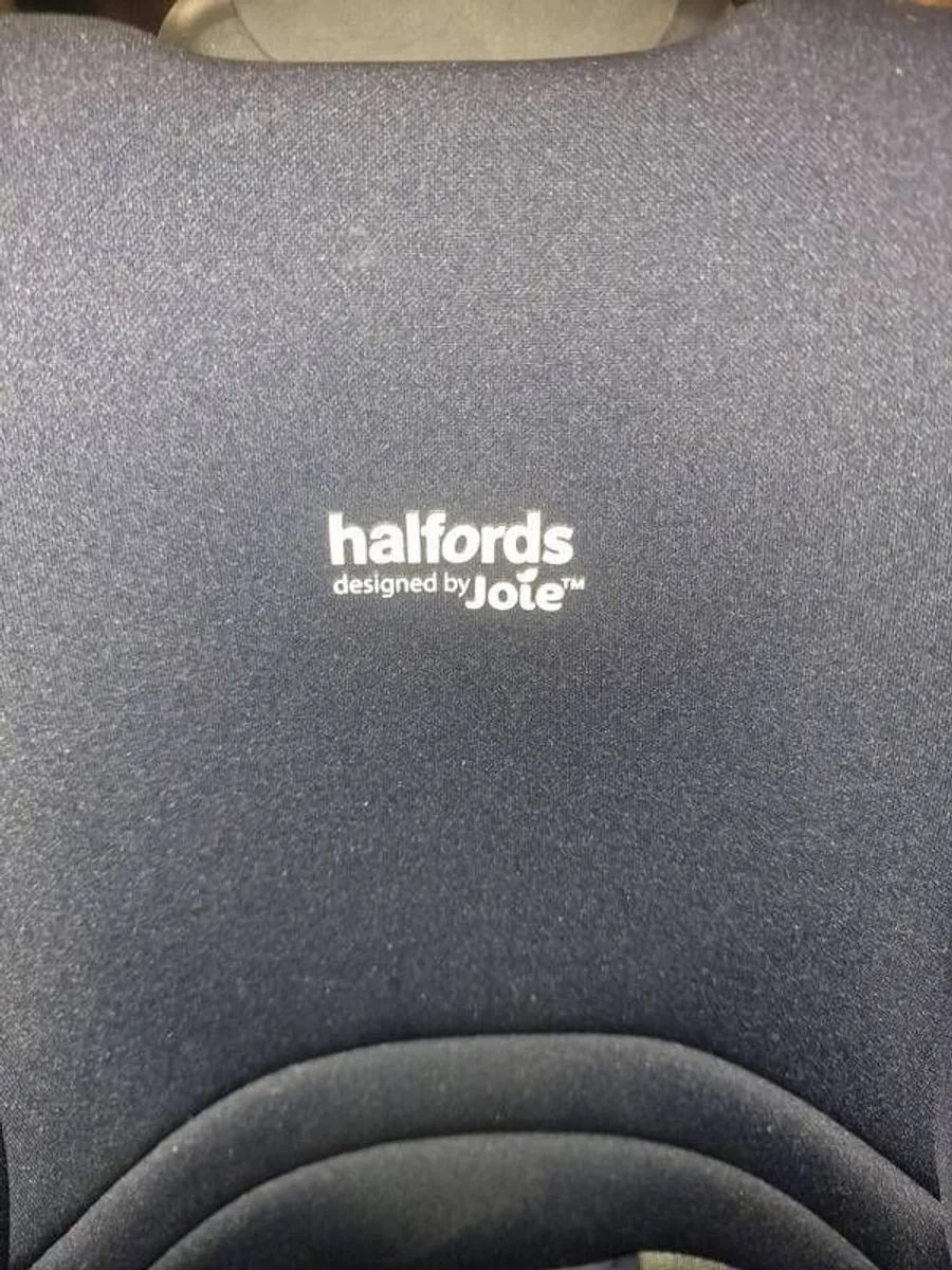 Joie baby chair  isofix base - Image 3