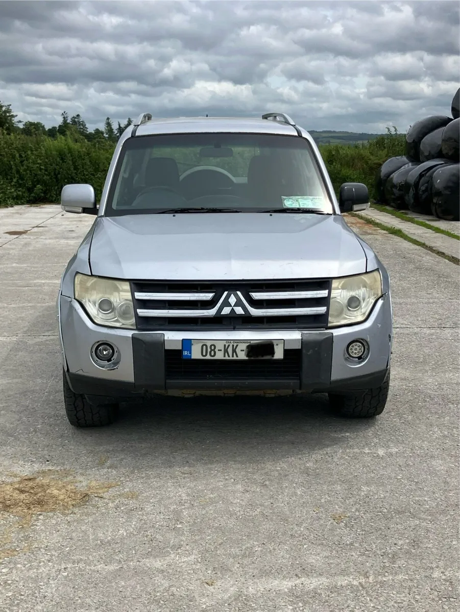 Mitisubishi pajero - Image 2