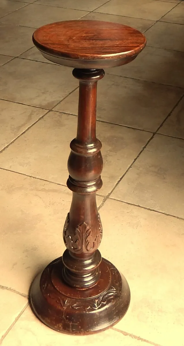 Vintage Oak Hand Carved Pillar Stand - Image 1