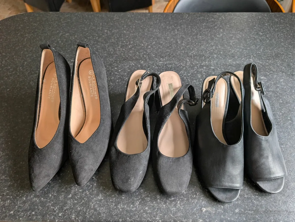 Ladies Shoes - Image 1