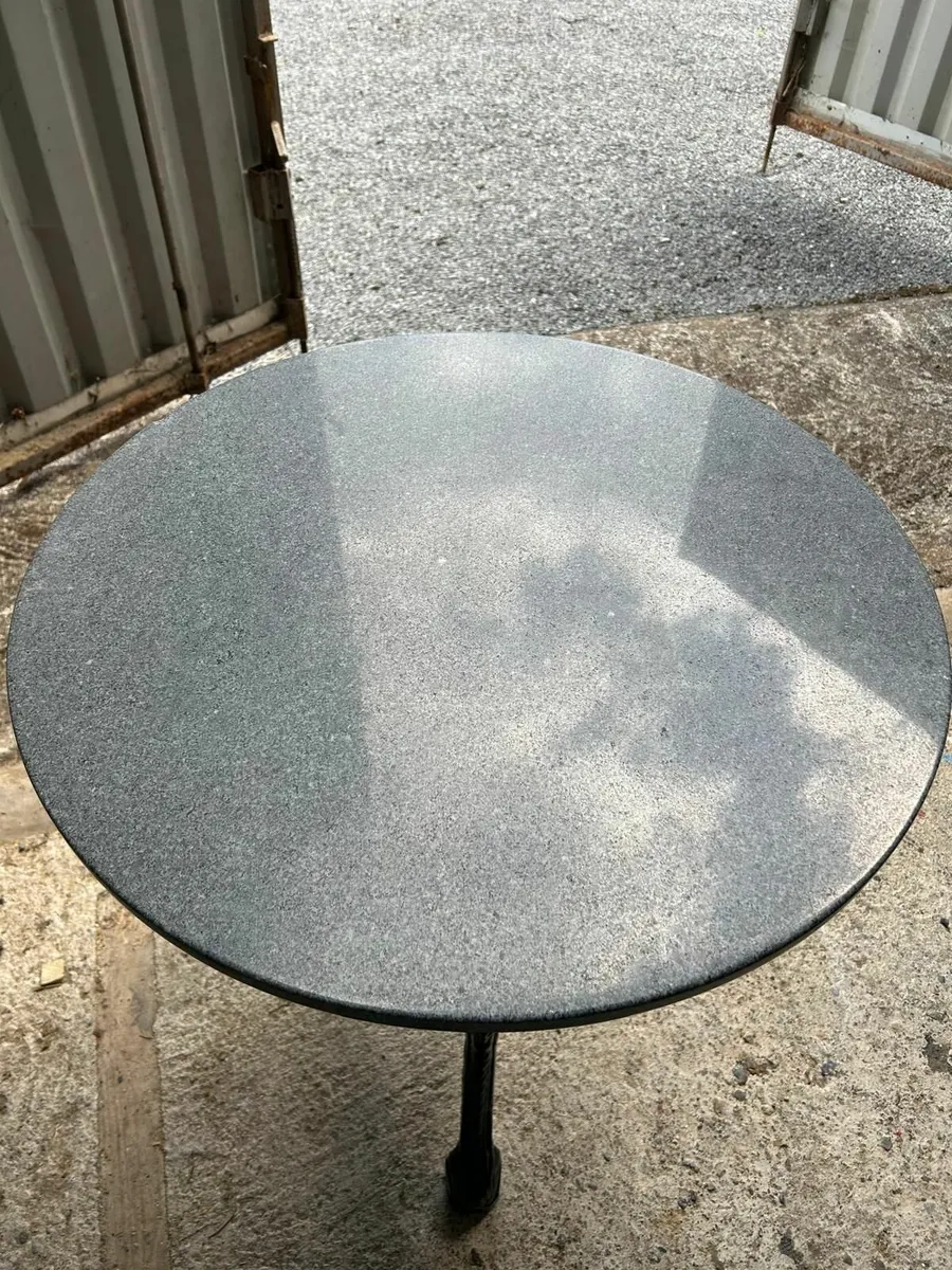 Cast iron garden table - Image 3