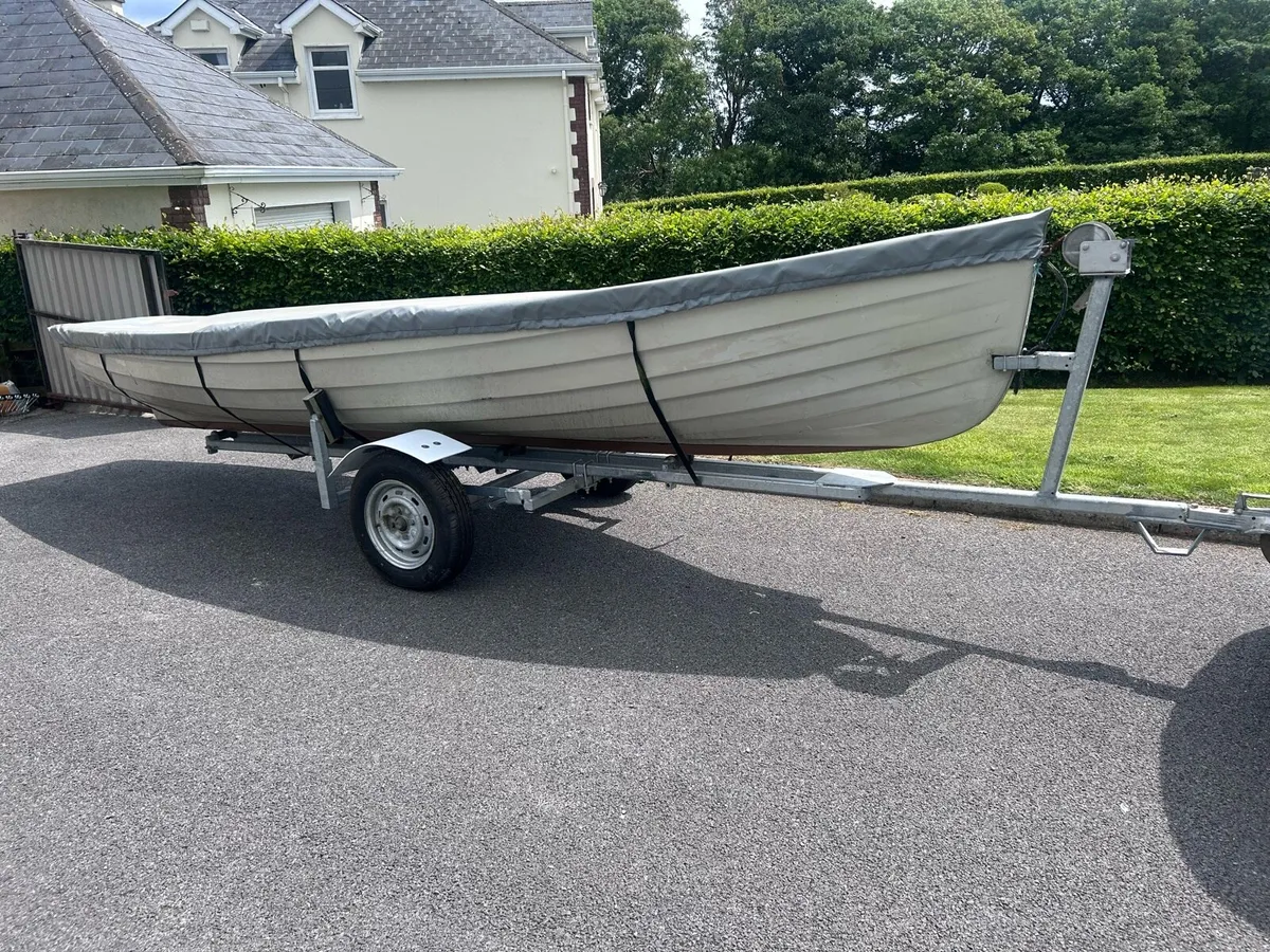 17ft Boat fishing boat - Image 1