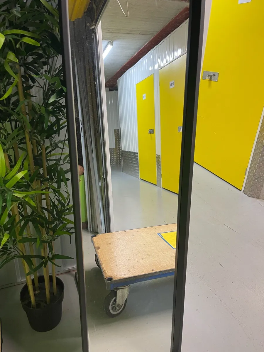 Huge storage clearance - Image 2