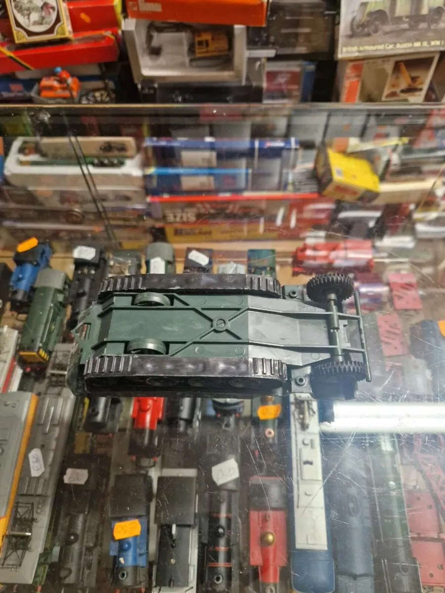 Vintage Airfix German WW2 Halftrack 1.32 - Image 4
