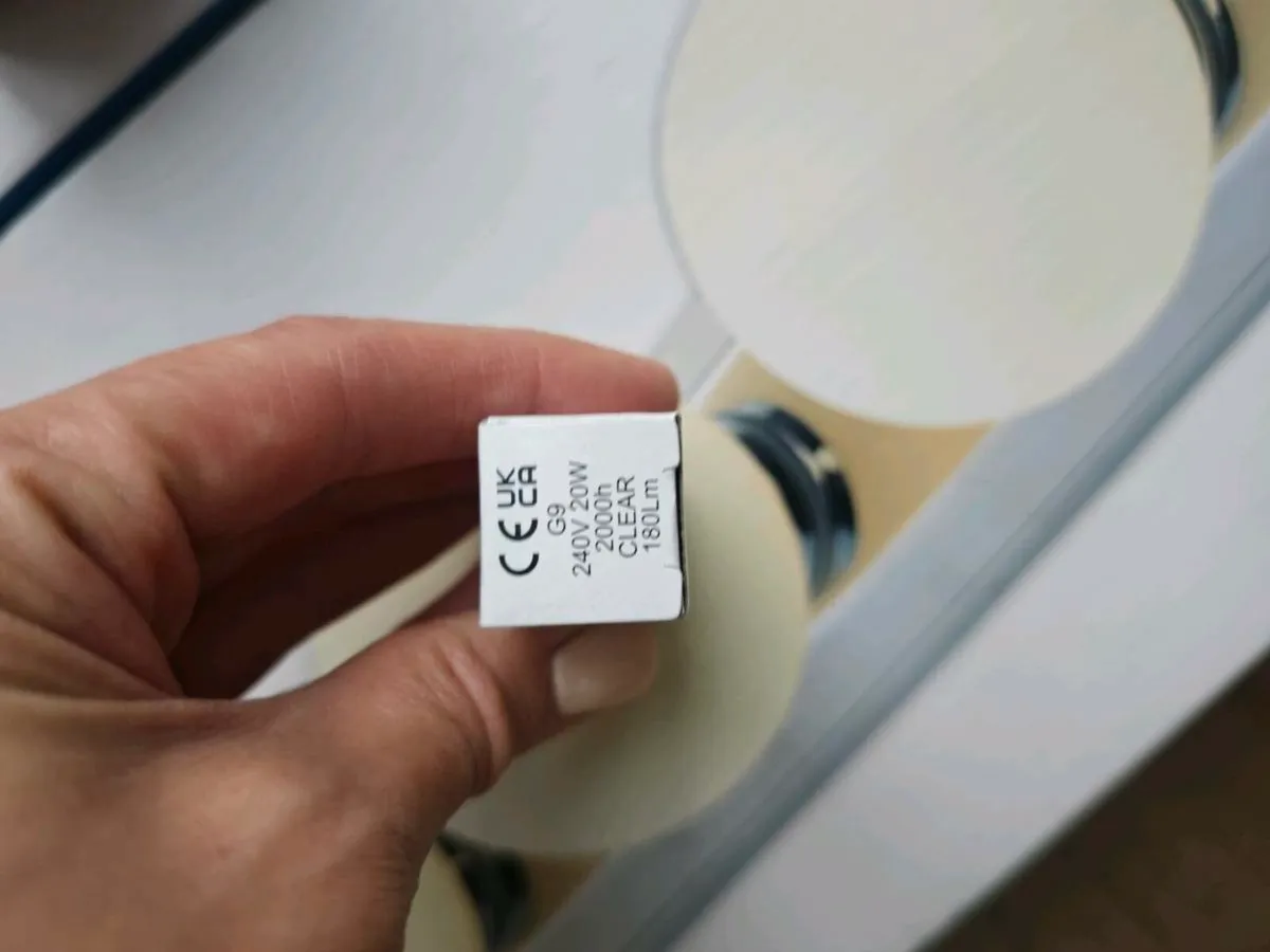 2 x Fight Lights Bars - Image 4