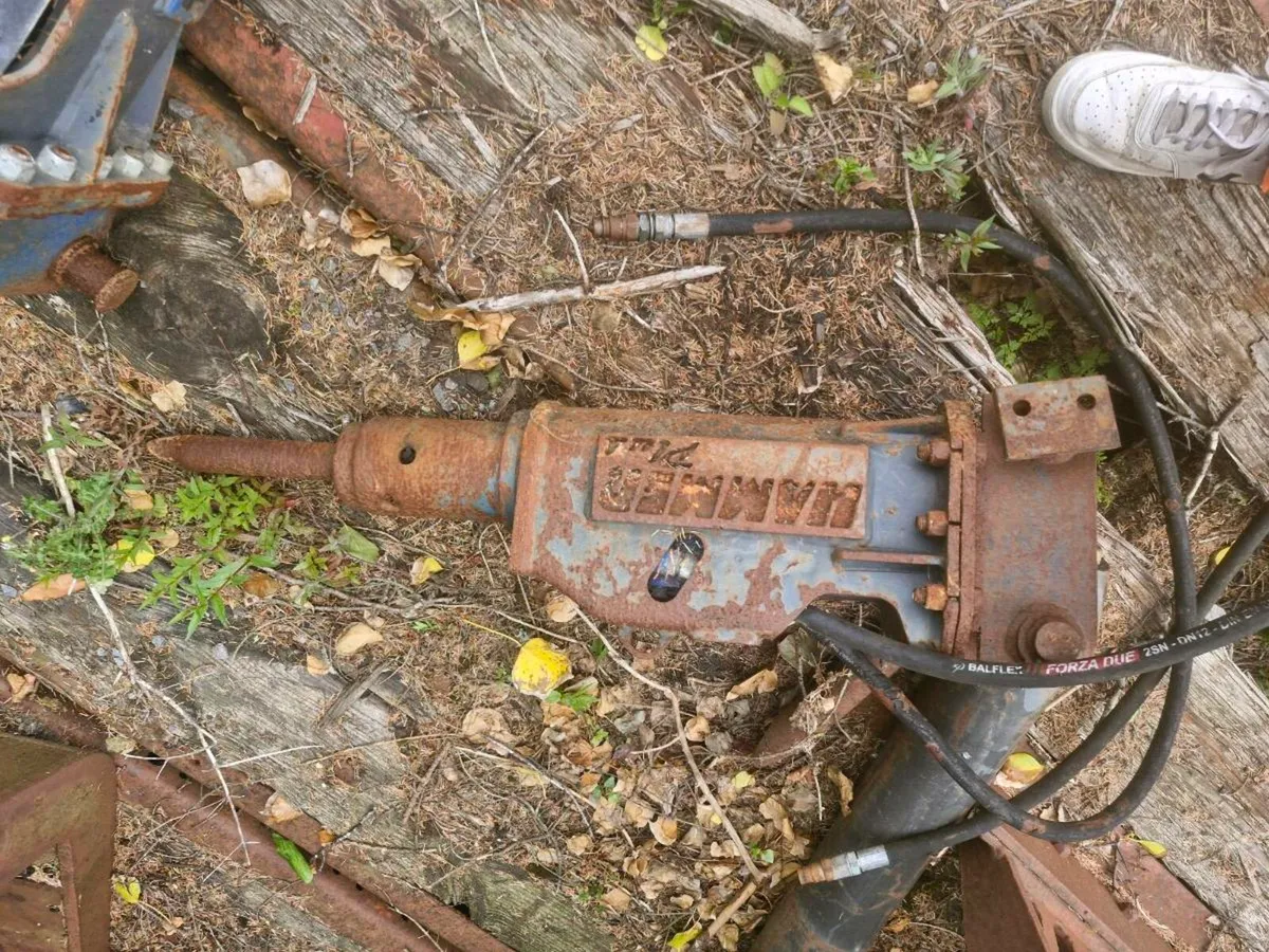3  ton hammer breaker - Image 3