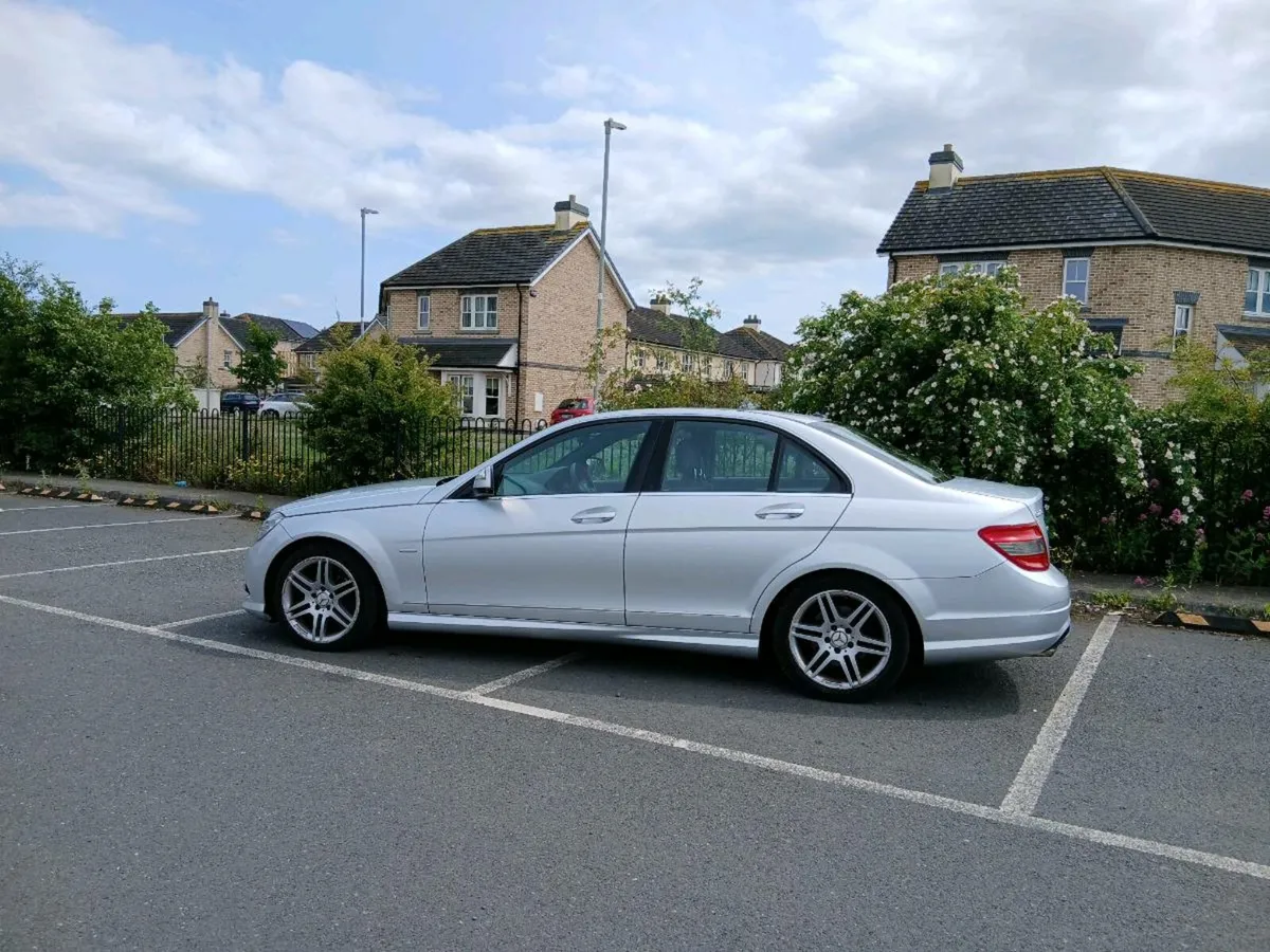 MERCEDES C220 DIESEL - Image 1