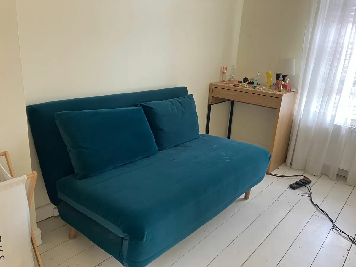 Pullout couch - Image 2