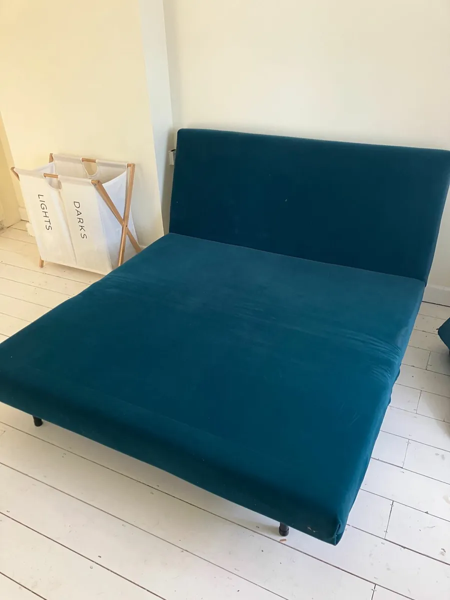 Pullout couch - Image 3