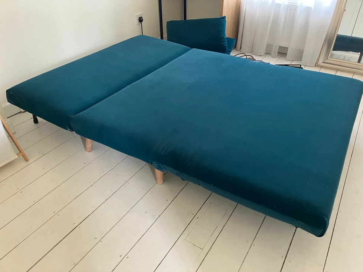 Pullout couch - Image 4