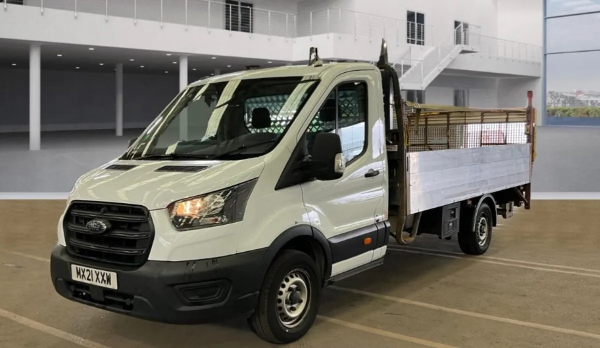 Ford Transit 2021 - Image 2