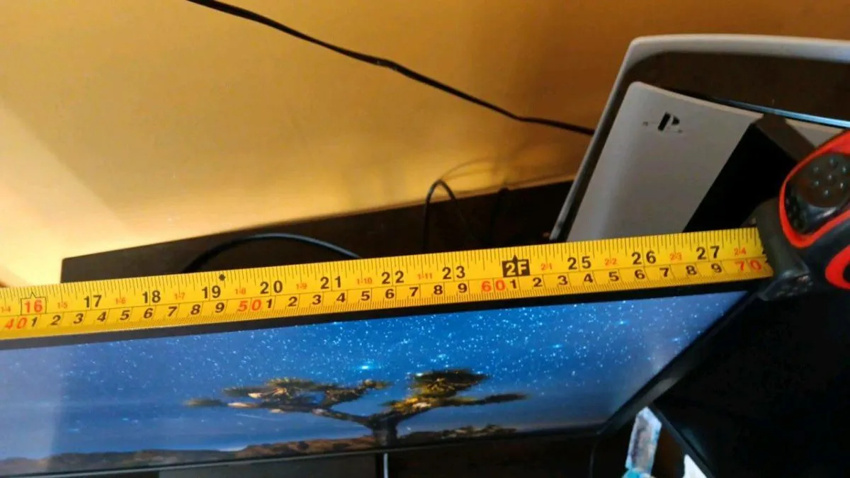 4k AOC 27 inch monitor - Image 2