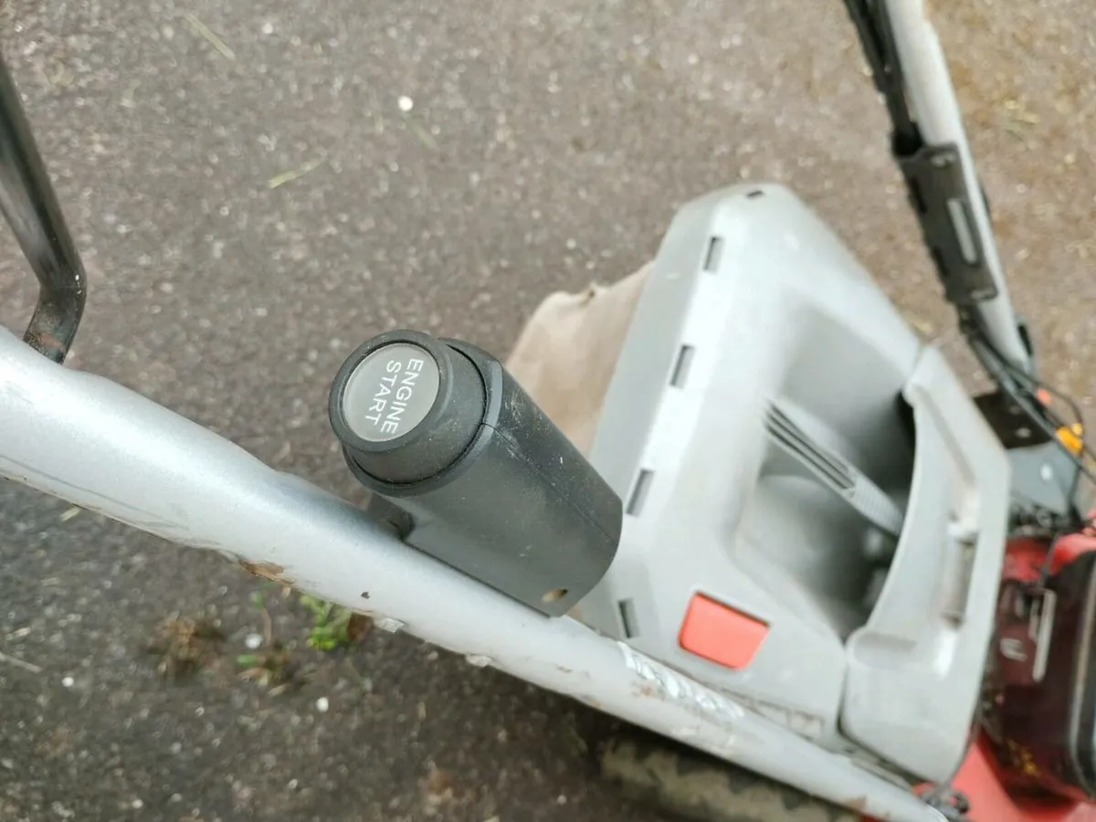 Lawnmower (Electric Start and Self Drive) - Image 3