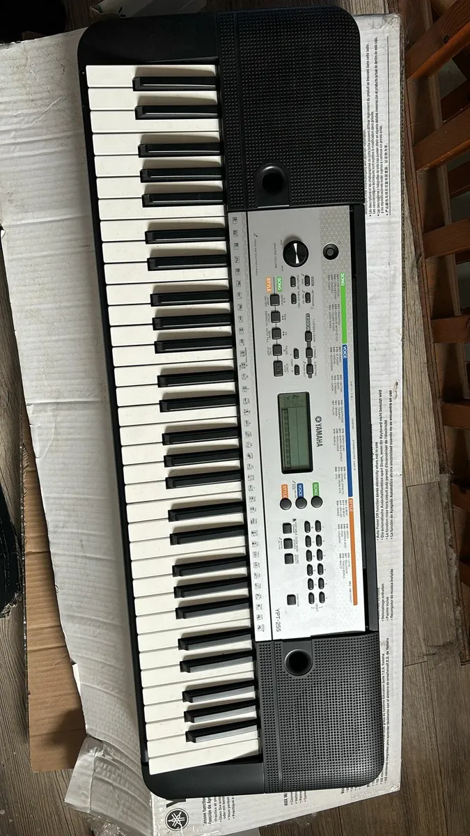 Yamaha Keyboard - Image 1