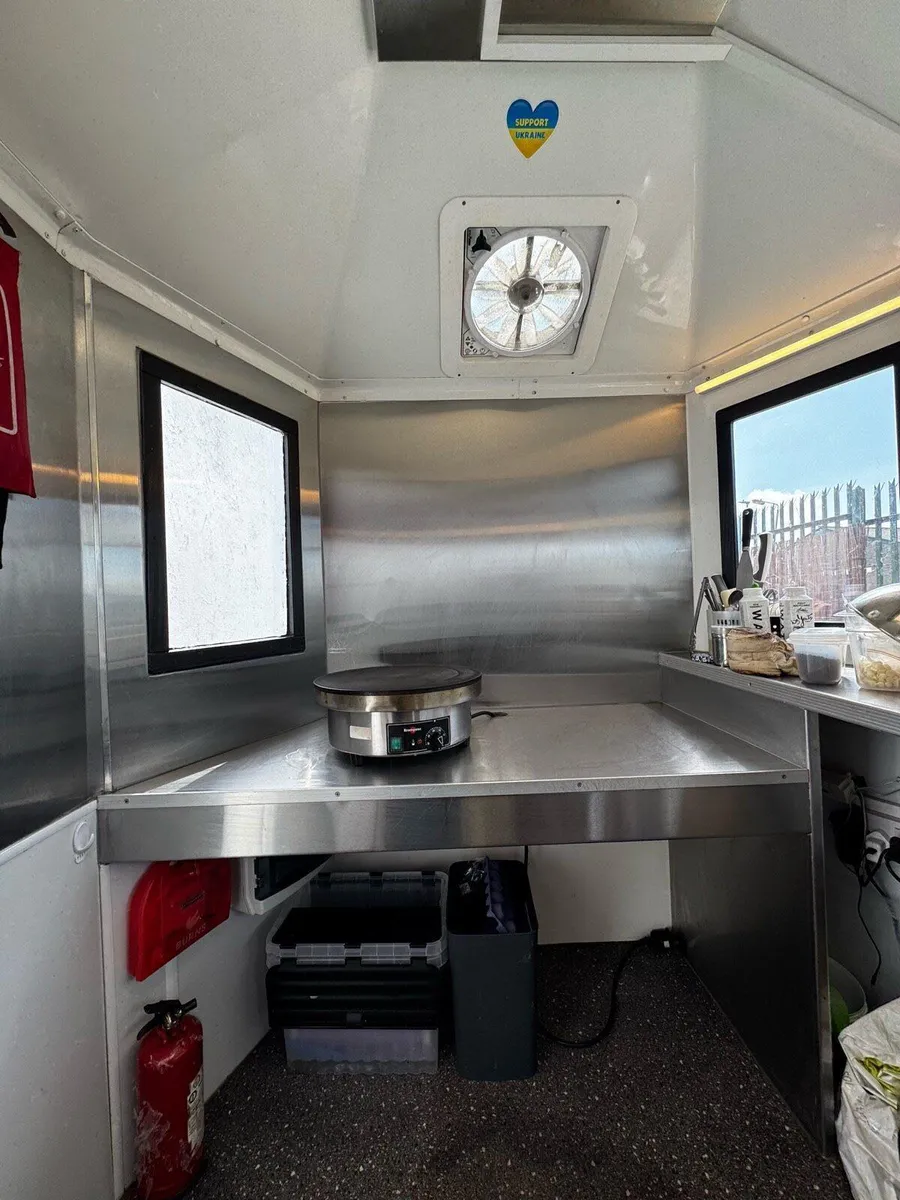Food trailer - Image 4