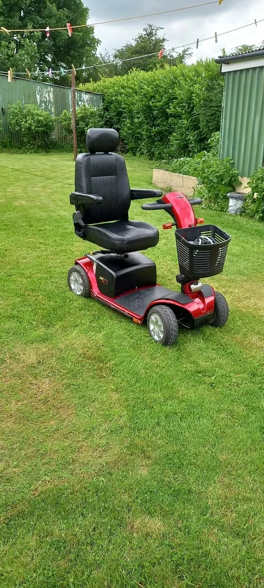 Mobility scooter - Image 1