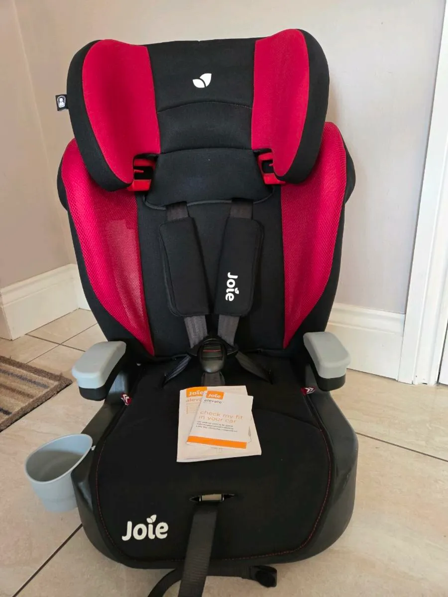 Car seat - Image 1
