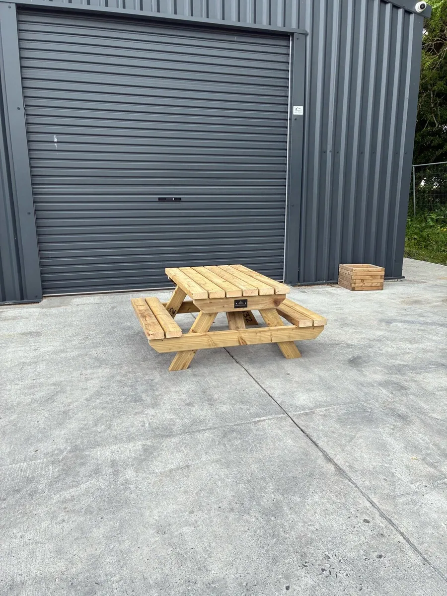 Kids heavy duty picnic bench - NATIONWIDE - Image 1