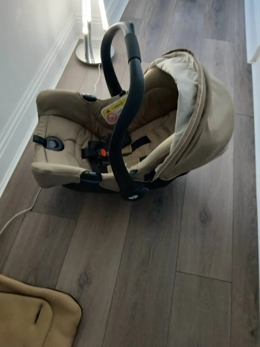 Car seat joie